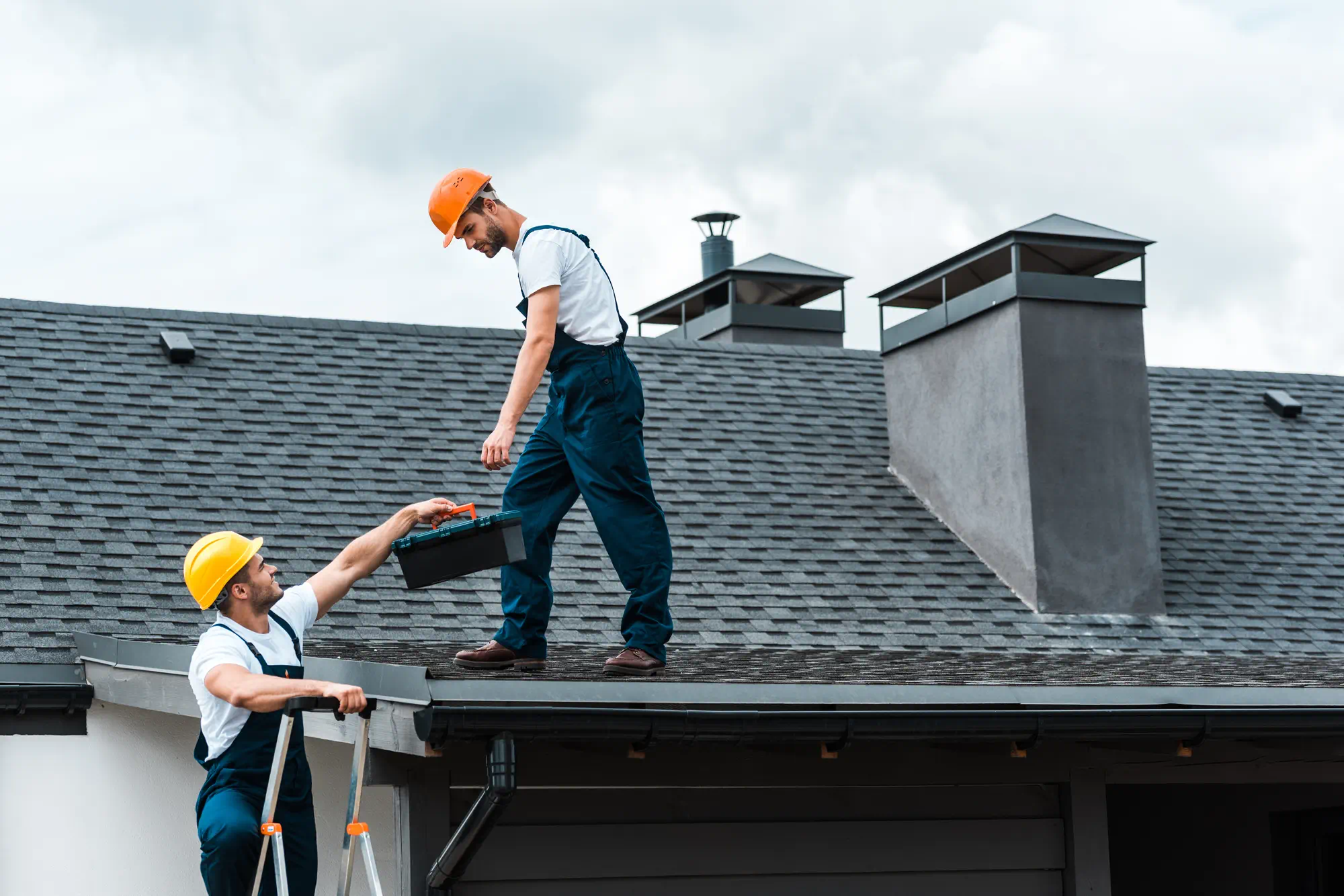 roofers in waco handling a residential roofing project